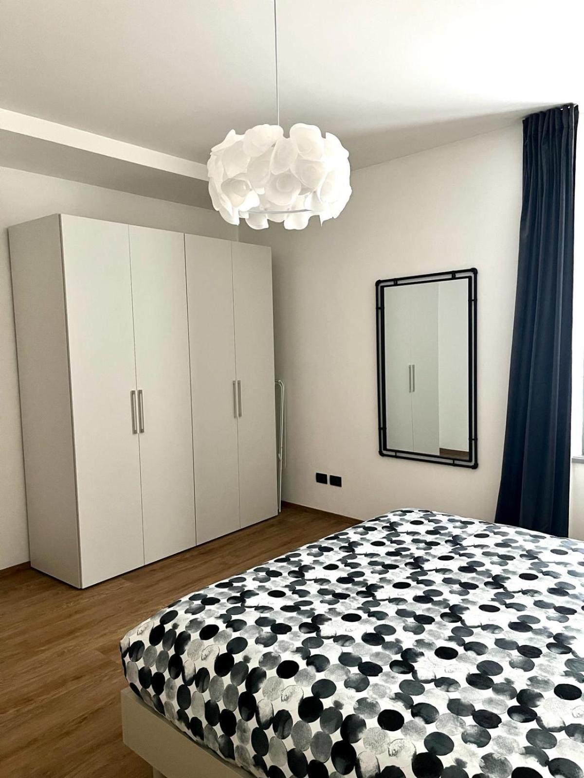 Ophelia Leon Charme&Relax Apartment Bergamo Bagian luar foto