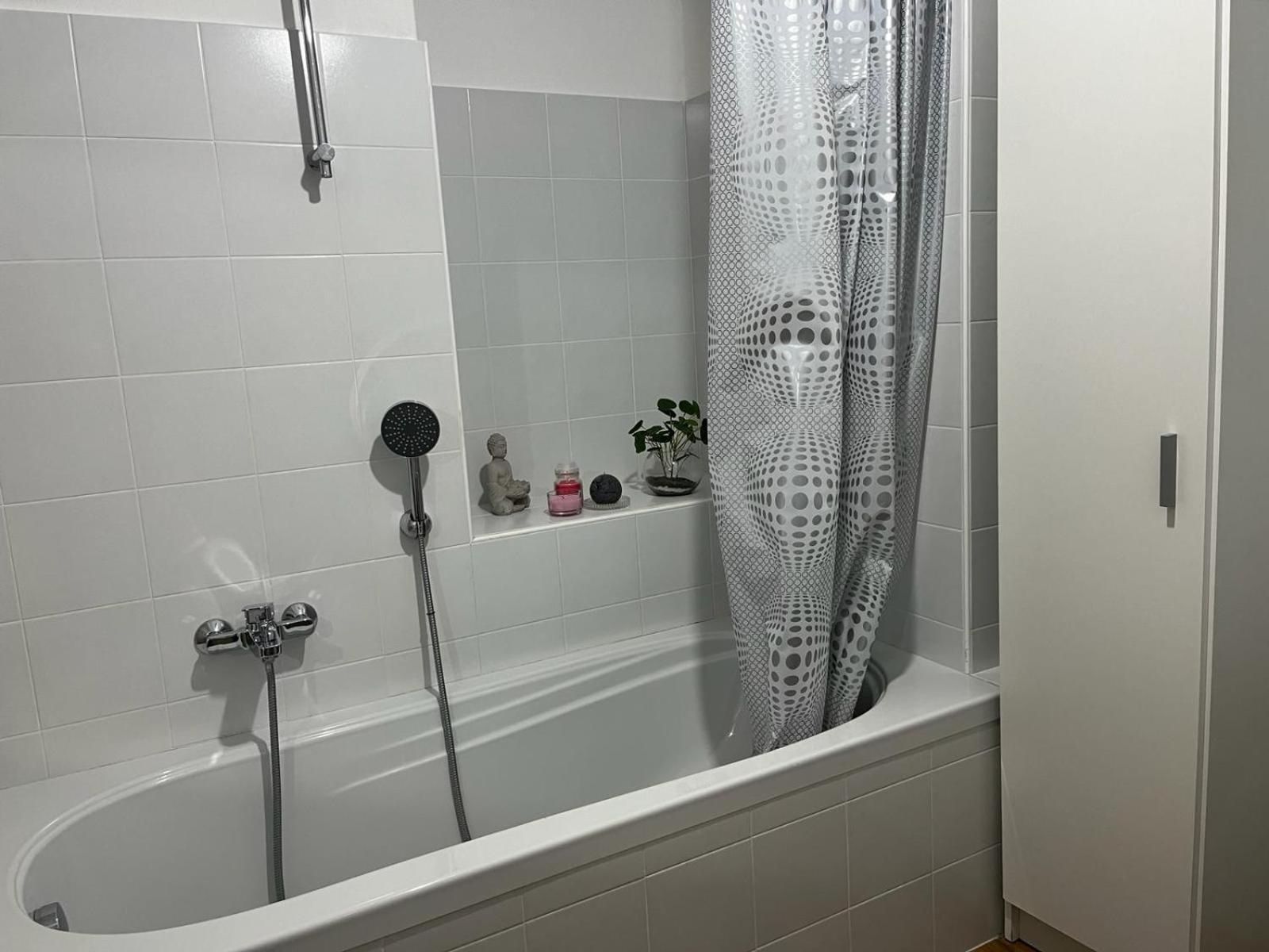 Ophelia Leon Charme&Relax Apartment Bergamo Bagian luar foto