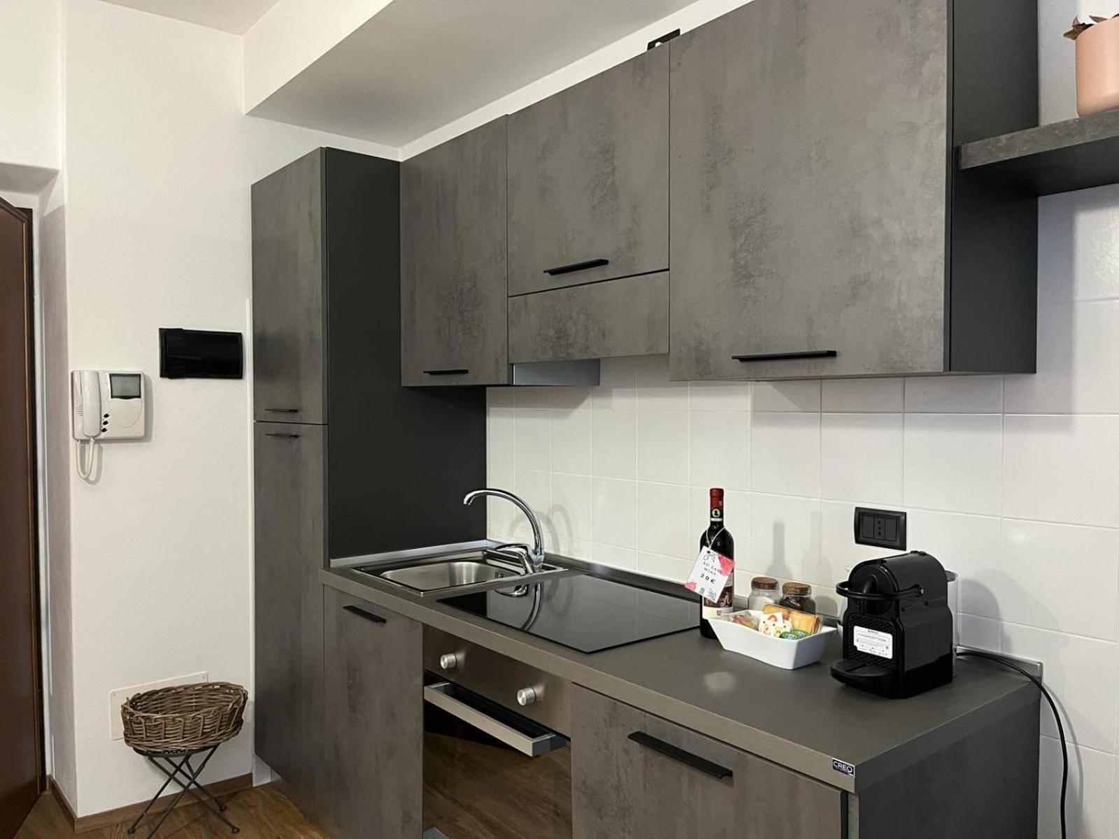 Ophelia Leon Charme&Relax Apartment Bergamo Bagian luar foto